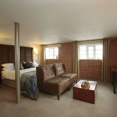 Thumb sh salthouse room 60 lr1 6795