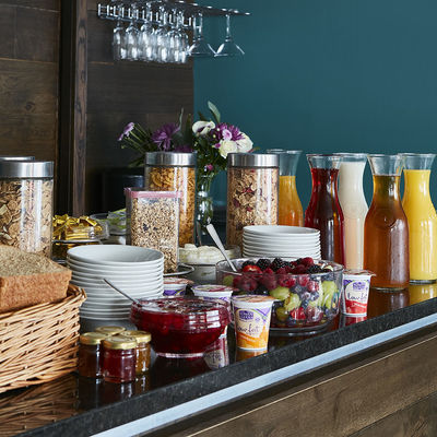 Thumb breakfast bar 177