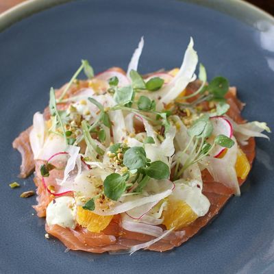 Thumb smoked salmon square