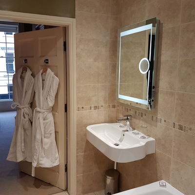Thumb jsbathroom r8 1