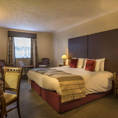 Thumb admiral rodney bedroom3