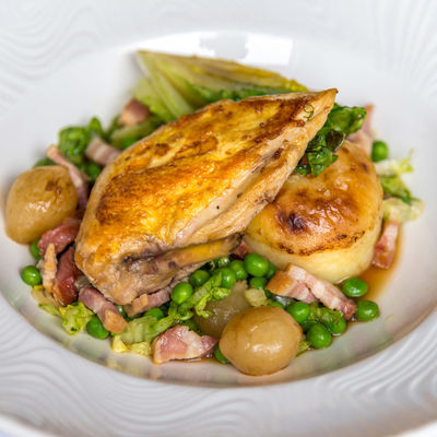 Thumb chicken dish