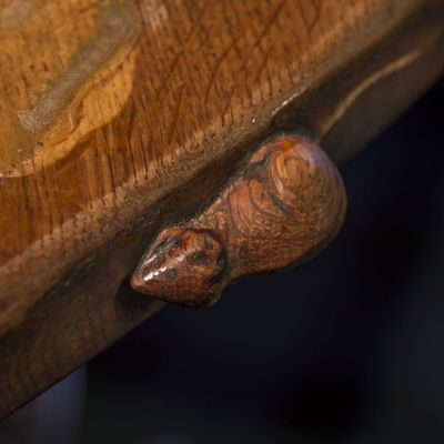 Thumb the feathers table carving 2