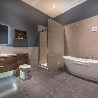 Thumb bathroom 103