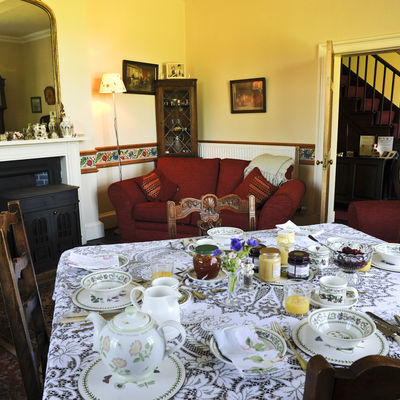 Thumb dining room 3