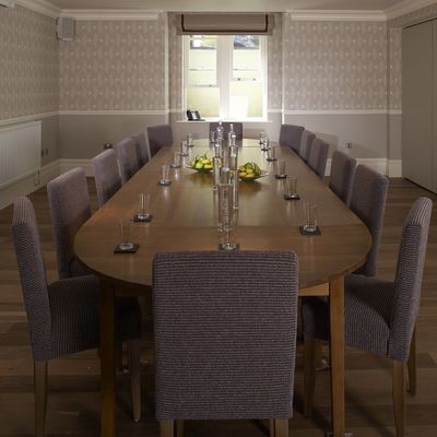 Thumb boardroom meeting private events 1