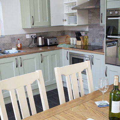 Thumb blacksmith s cottage suffolk farm holidays ls