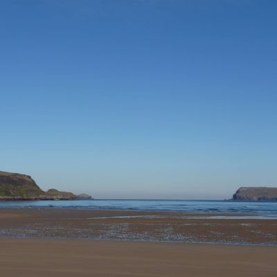Thumb tregirls beach