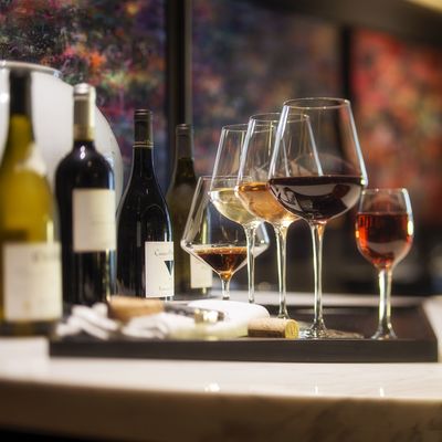 Thumb twr y felin hotel blas restaurant drinks