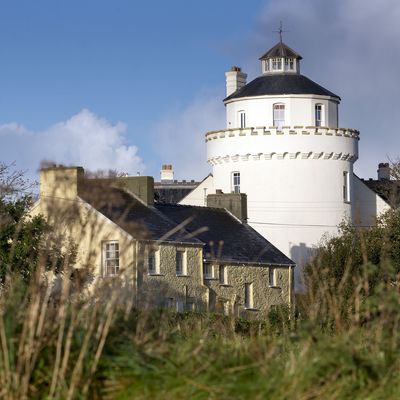 Thumb twr y felin hotel windmill tyddewi tower suite