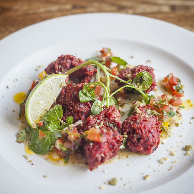 Thumb beetroot fritters 1