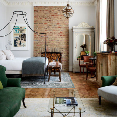 Thumb artist residence london grand suite overview 600x600