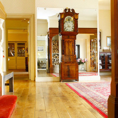 Thumb gallery interior 1