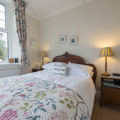 Thumb room 2 bed