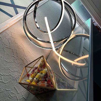 Thumb hall lamp 2