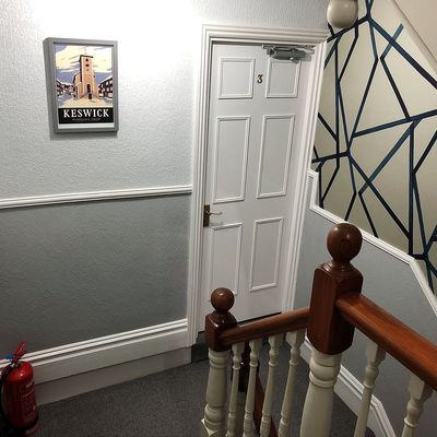 Thumb hall outside room 3